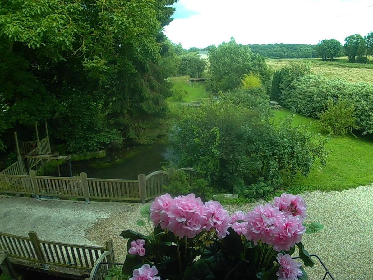 Valmont  L Ancien Moulin A Grains Bed & Breakfast エクステリア 写真