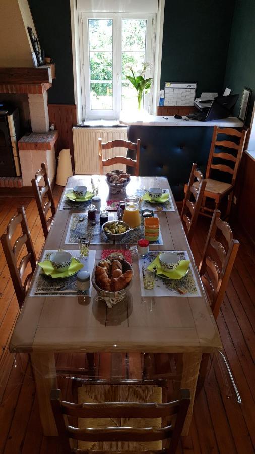 Valmont  L Ancien Moulin A Grains Bed & Breakfast エクステリア 写真