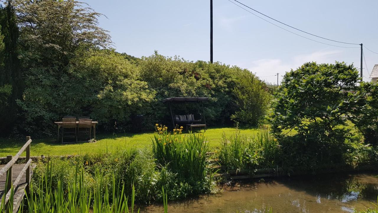 Valmont  L Ancien Moulin A Grains Bed & Breakfast エクステリア 写真